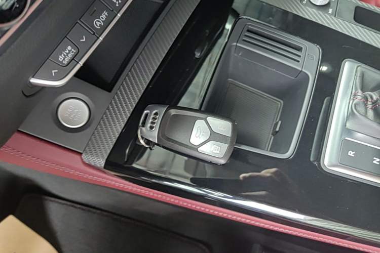 Used Audi Q5L 2021 40 TFSI Enjoy Life Edition Interior 1