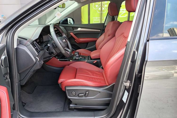 Used Audi Q5L 2021 40 TFSI Enjoy Life Edition Interior 10