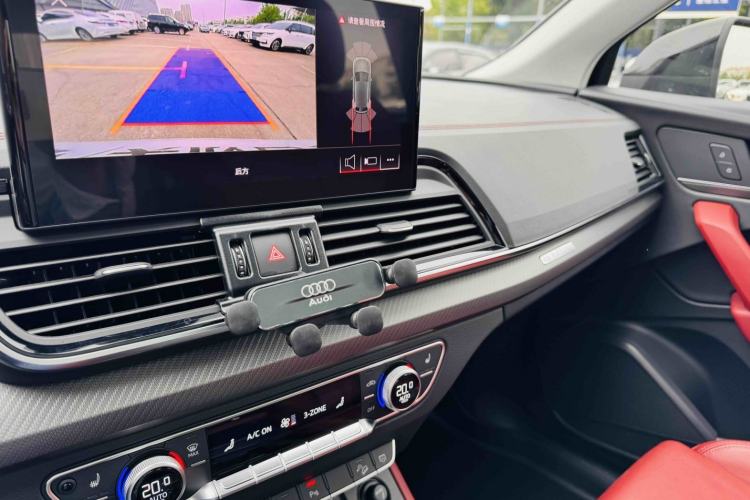 Used Audi Q5L 2021 40 TFSI Enjoy Life Edition Interior 11
