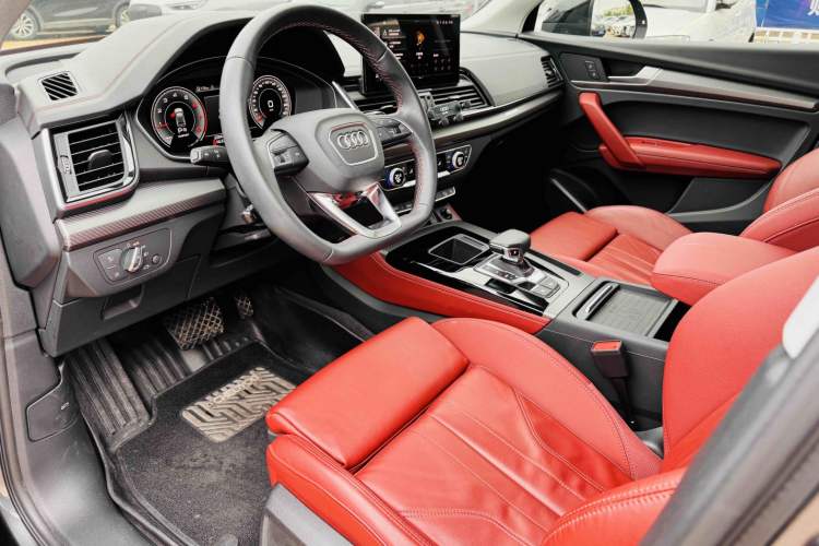 Used Audi Q5L 2021 40 TFSI Enjoy Life Edition Interior 2