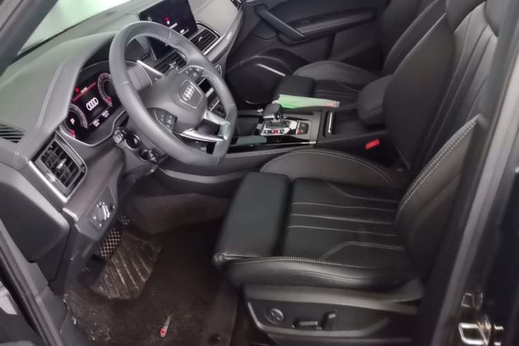 Used Audi Q5L 2021 40 TFSI Luxury Dynamic Edition Left Front Seat
