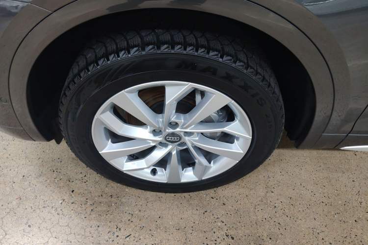 Used Audi Q5L 2021 40 TFSI Fashion Dynamic Model Left Front Wheel Hub