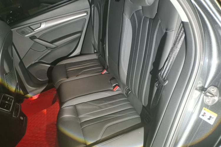 Used Audi Q5L 2021 40 TFSI Luxury Dynamic Edition Left Rear Seat