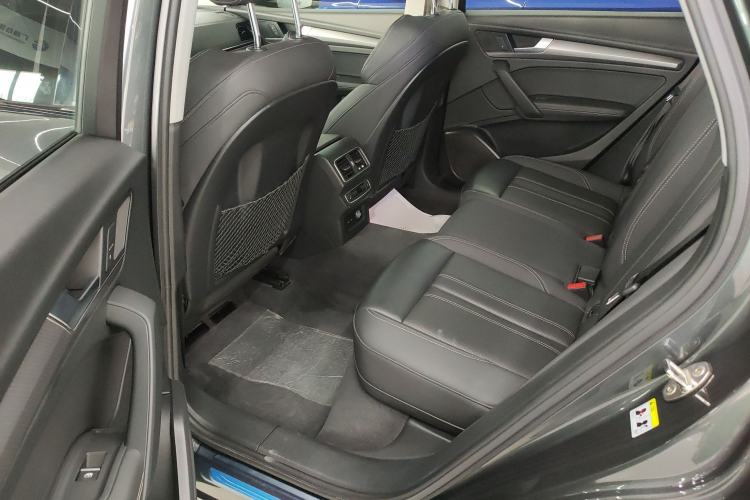 Used Audi Q5L 2021 40 TFSI Luxury Dynamic Edition Left Rear Seat