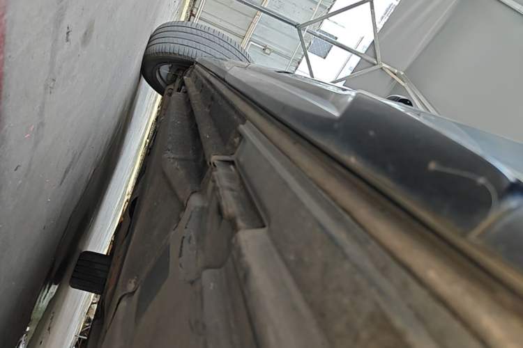Used Audi Q5L 2021 40 TFSI Enjoy Life Edition Left Side Sill
