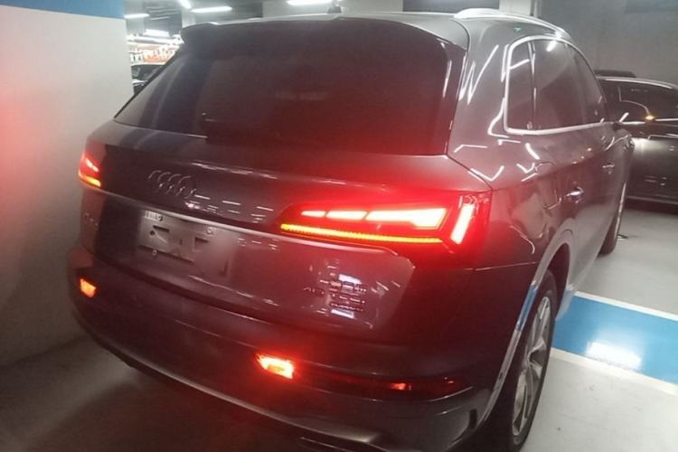 Used Audi Q5L 2021 40 TFSI Luxury Dynamic Edition Rear Right 45 Deg