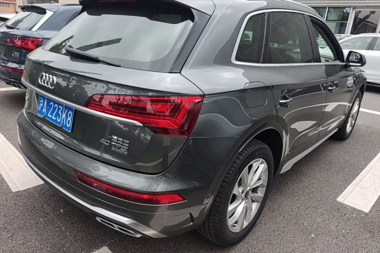 Used Audi Q5L 2021 40 TFSI Luxury Dynamic Edition Rear Right 45 Deg