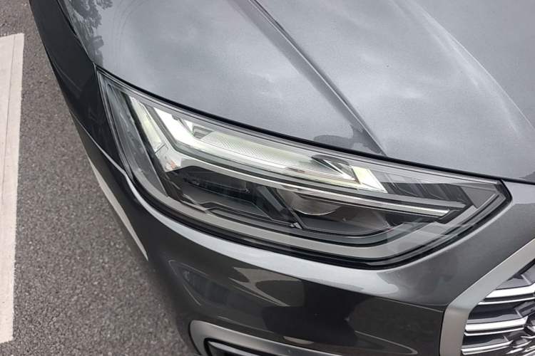 Used Audi Q5L 2021 40 TFSI Luxury Dynamic Edition Right Front Headlight