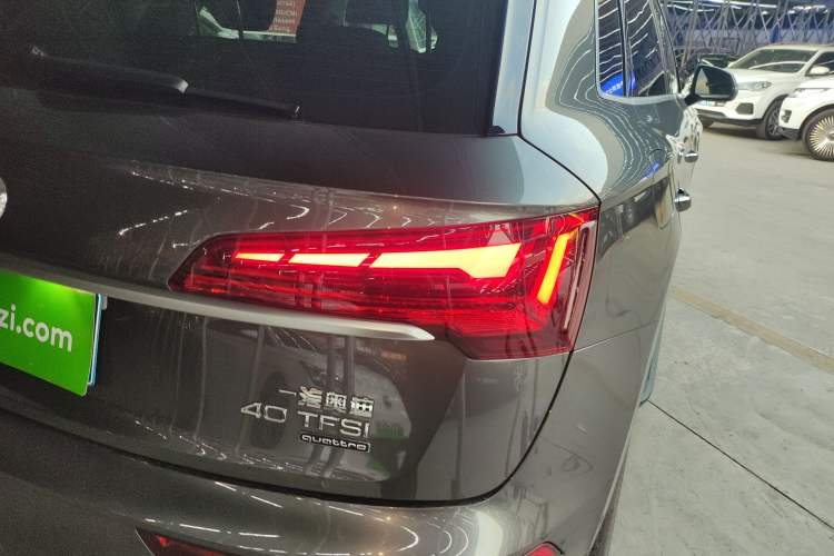 Used Audi Q5L 2021 40 TFSI Luxury Dynamic Edition Right Rear Taillight