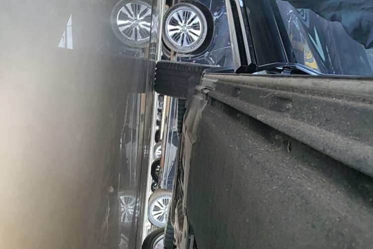 Used Audi Q5L 2021 40 TFSI Enjoy Life Edition Right Side Sill