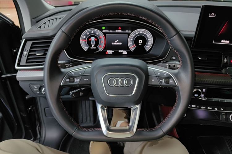Used Audi Q5L 2021 40 TFSI Enjoy Life Edition Steering Wheel