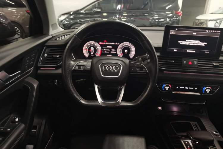 Used Audi Q5L 2021 45 TFSI Luxury Prestige Edition Steering Wheel