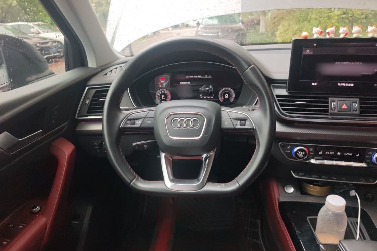 Used Audi Q5L 2021 40 TFSI Enjoy Life Edition Steering Wheel