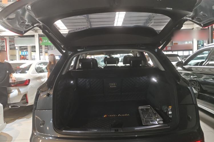 Used Audi Q5L 2021 45 TFSI Luxury Dynamic Edition Trunk