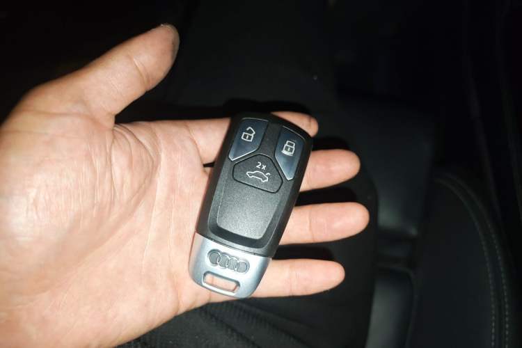 Used Audi Q5L 2021 45 TFSI Luxury Dynamic Edition Vehicle Key
