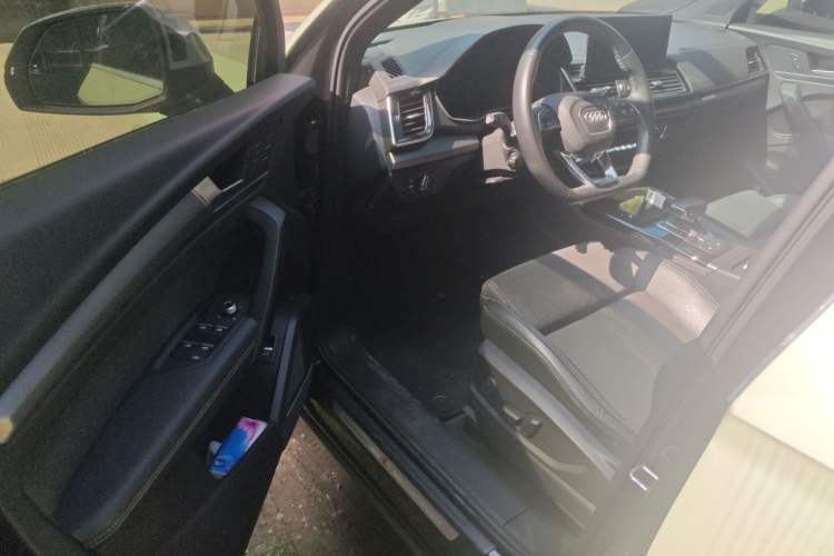 Used Audi Q5L 2021 45 TFSI Luxury Dynamic Edition Driver Seat