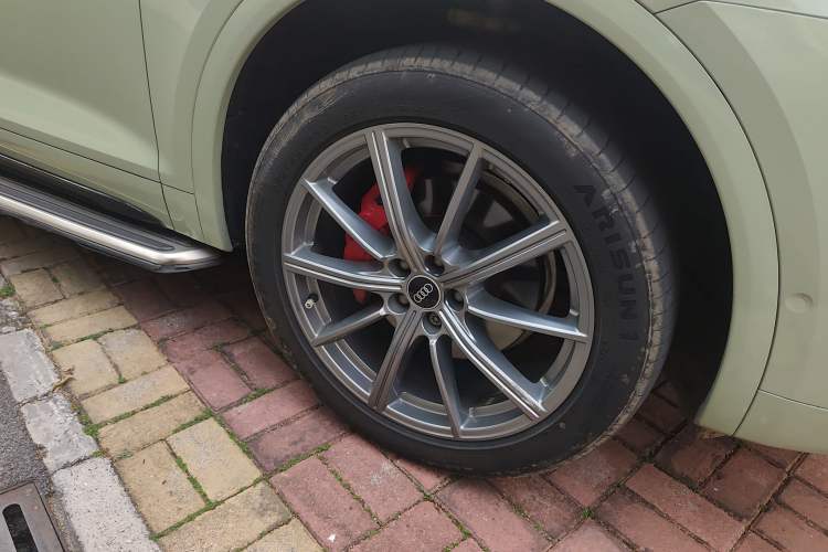 Used Audi Q5L 2021 45 TFSI Prestige Dynamic Edition Right Front Wheel Hub