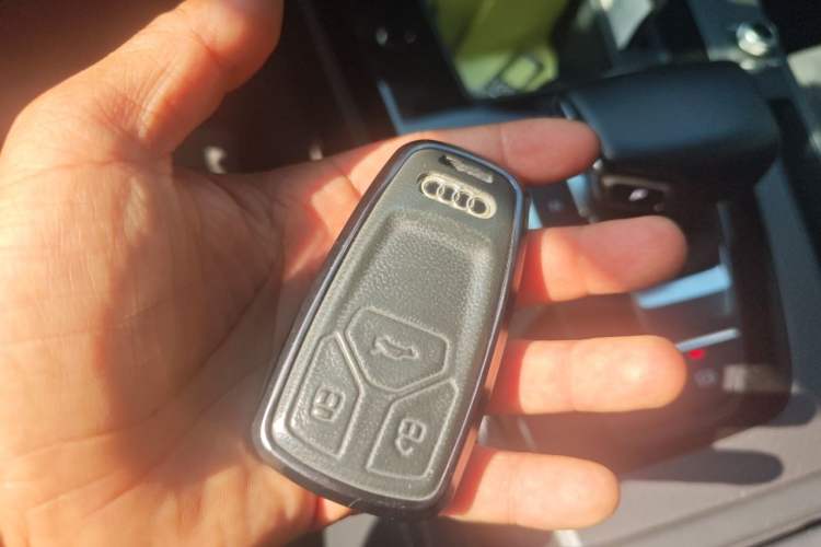 Used Audi Q5L 2021 45 TFSI Luxury Dynamic Edition Vehicle Key