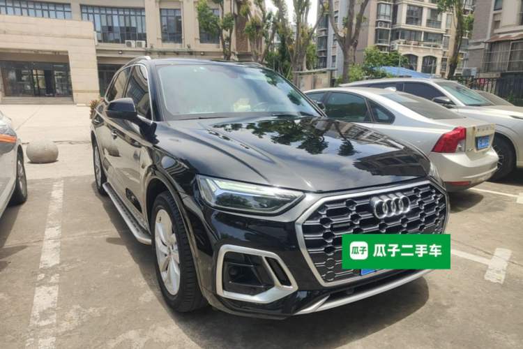 Used Audi Q5L 2021 40 TFSI Luxury Dynamic Edition Front Right 45 Deg
