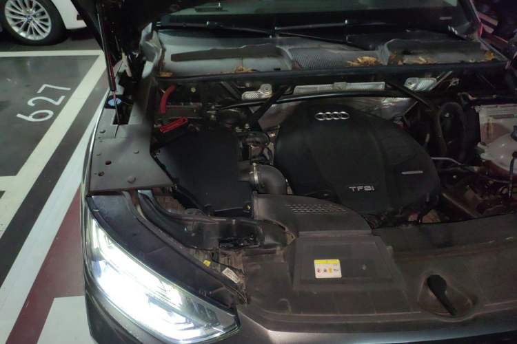 Used Audi Q5L 2021 40 TFSI Enjoy Life Edition Engine Bay Right