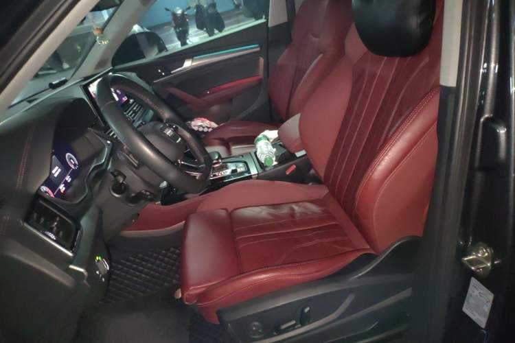 Used Audi Q5L 2021 40 TFSI Enjoy Life Edition Left Front Seat