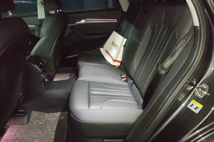 Used Audi Q5L 2021 45 TFSI Luxury Dynamic Edition Left Rear Seat