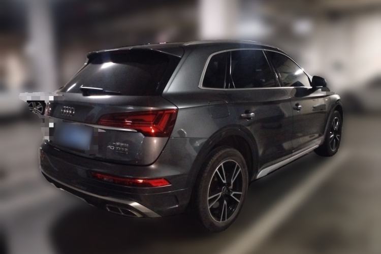 Used Audi Q5L 2021 40 TFSI Fashion Dynamic Model Rear Right 45 Deg