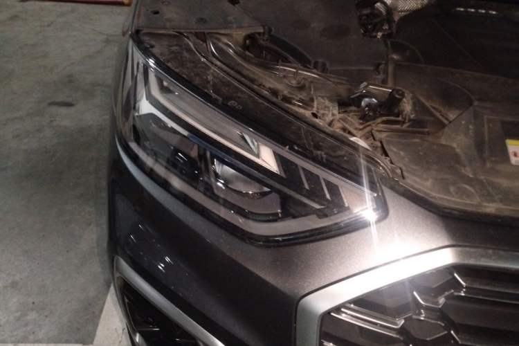 Used Audi Q5L 2021 40 TFSI Fashion Dynamic Model Right Front Headlight