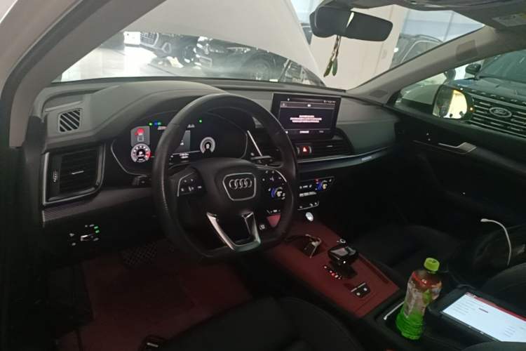 Used Audi Q5L 2021 45 TFSI Luxury Dynamic Edition Center Console