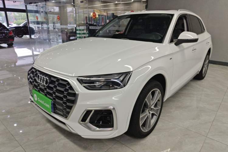 Used Audi Q5L 2021 45 TFSI Luxury Dynamic Edition Guazi used car, China used car export, Used car for sale, Used Audi cars, Cheapest cars for sale