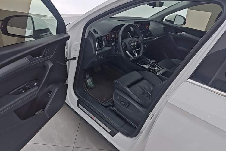 Used Audi Q5L 2021 40 TFSI Fashion Dynamic Model Driver Seat