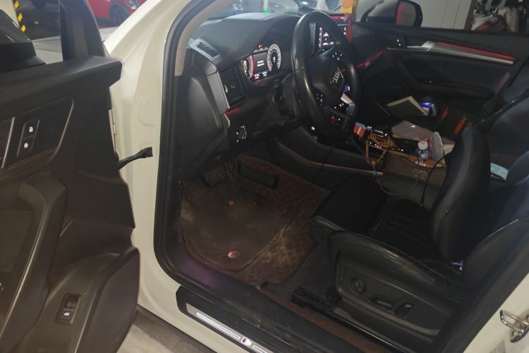 Used Audi Q5L 2021 40 TFSI Luxury Dynamic Edition Driver Seat