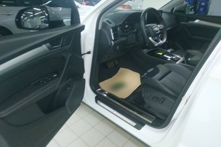 Used Audi Q5L 2021 40 TFSI Fashion Dynamic Model Driver Seat