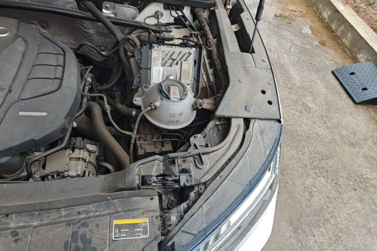 Used Audi Q5L 2021 45 TFSI Prestige Dynamic Edition Engine Bay Left
