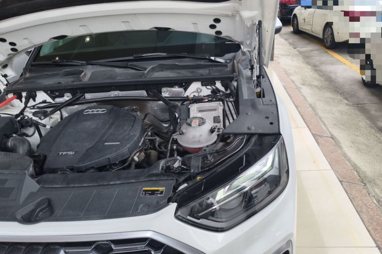 Used Audi Q5L 2021 40 TFSI Luxury Dynamic Edition Engine Bay Left