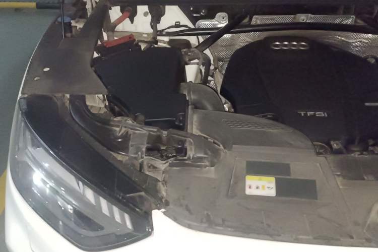Used Audi Q5L 2021 45 TFSI Luxury Dynamic Edition Engine Bay Right