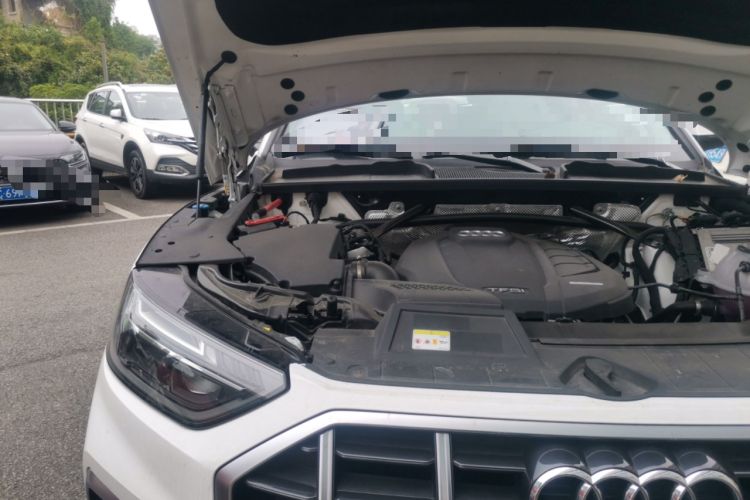 Used Audi Q5L 2021 40 TFSI Fashionable and Elegant Edition Engine Bay Right