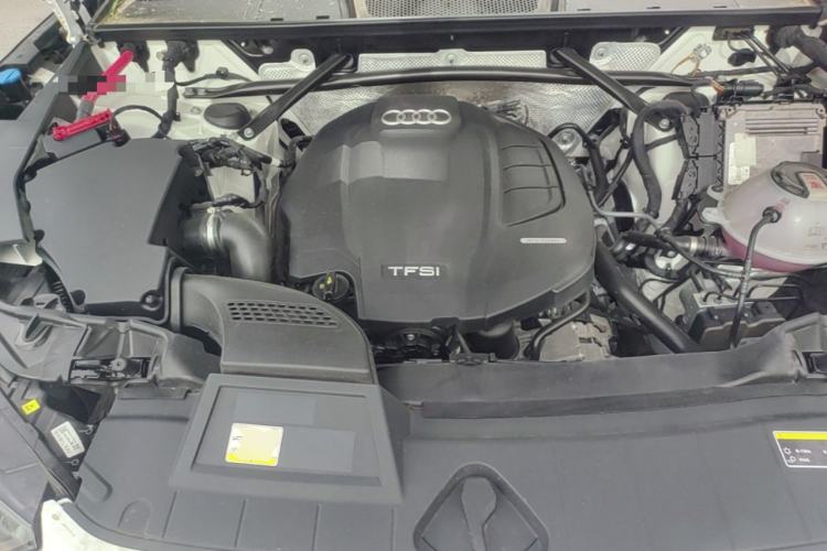 Used Audi Q5L 2021 40 TFSI Luxury Dynamic Edition Engine Bay