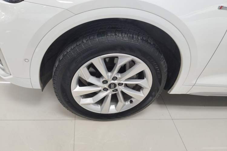 Used Audi Q5L 2021 40 TFSI Luxury Dynamic Edition Exterior 4