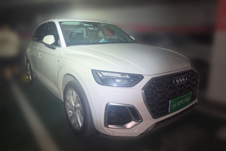 Used Audi Q5L 2021 40 TFSI Luxury Dynamic Edition Front Right 45 Deg