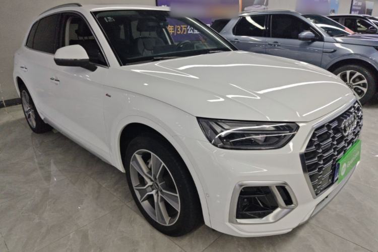 Used Audi Q5L 2021 45 TFSI Luxury Dynamic Edition Front Right 45 Deg