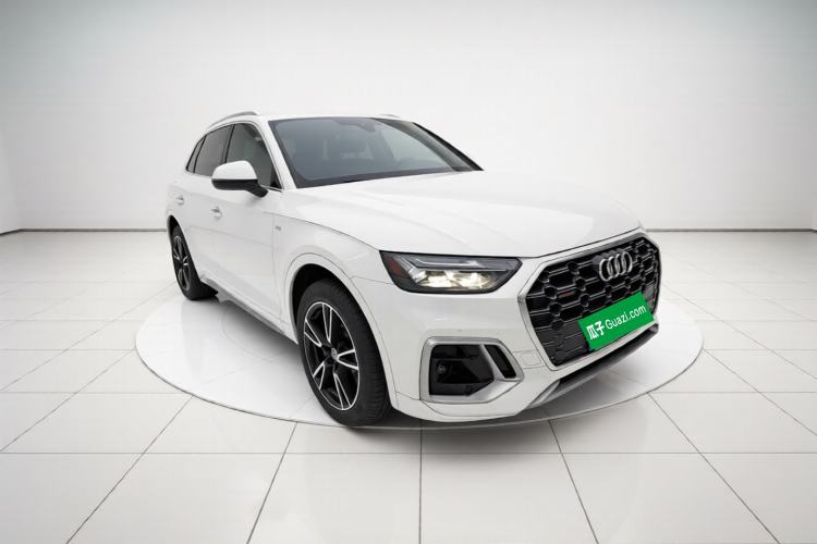 Used Audi Q5L 2021 40 TFSI Fashion Dynamic Model Front Right 45 Deg