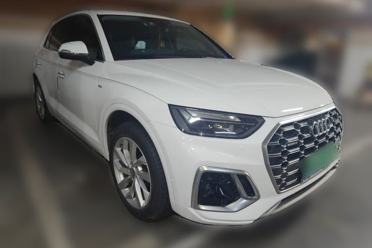 Used Audi Q5L 2021 40 TFSI Luxury Dynamic Edition Front Right 45 Deg