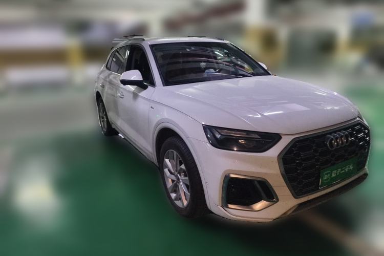Used Audi Q5L 2021 40 TFSI Luxury Dynamic Edition Front Right 45 Deg