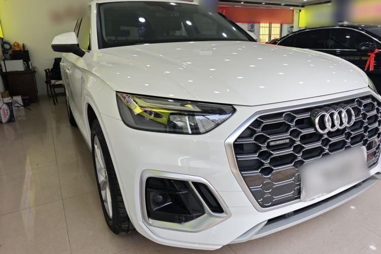 Used Audi Q5L 2021 40 TFSI Luxury Dynamic Edition Front Right 45 Deg