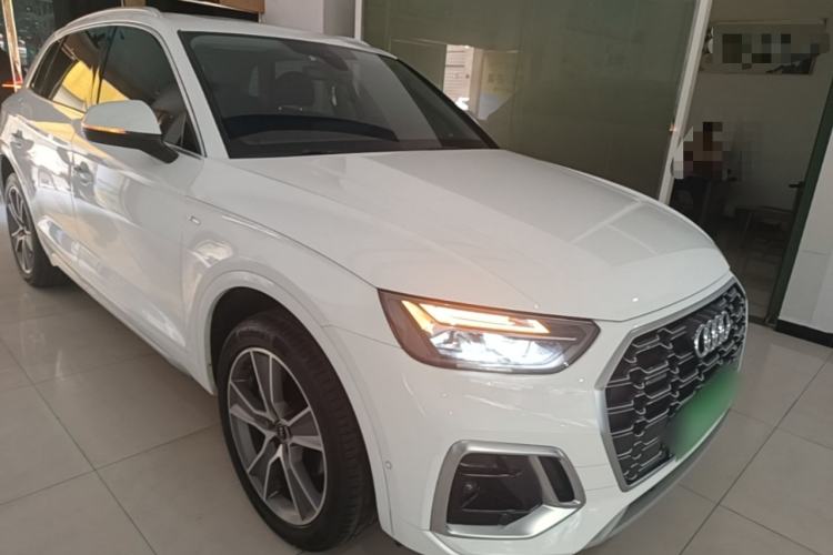 Used Audi Q5L 2021 45 TFSI Luxury Dynamic Edition Front Right 45 Deg