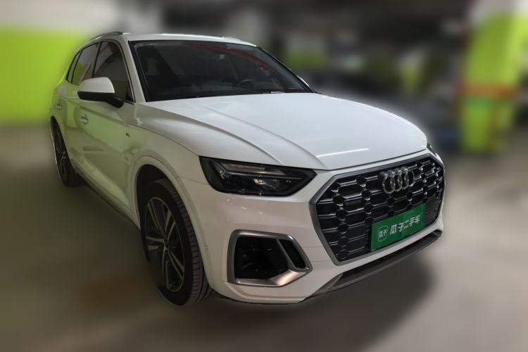 Used Audi Q5L 2021 40 TFSI Luxury Dynamic Edition Front Right 45 Deg