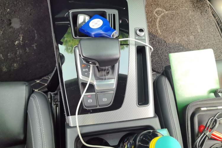 Used Audi Q5L 2021 40 TFSI Fashion Dynamic Model Gear Lever