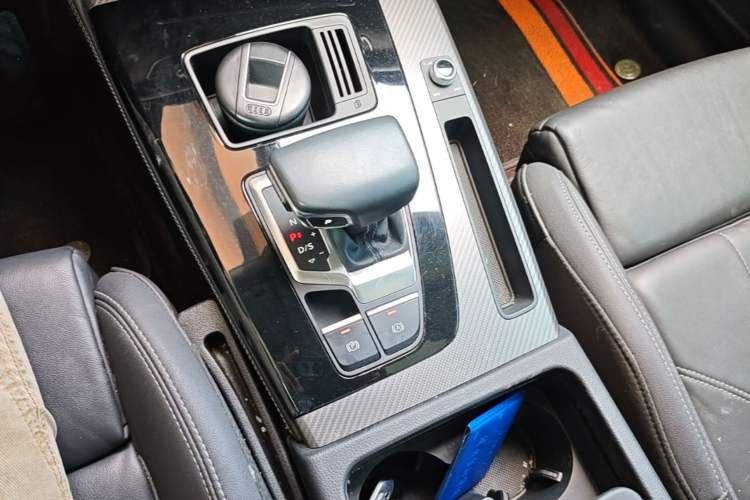 Used Audi Q5L 2021 40 TFSI Luxury Dynamic Edition Gear Lever