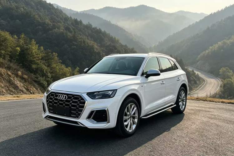 Used Audi Q5L 2021 40 TFSI Luxury Dynamic Edition Guazi used car, China used car export, Used car for sale, Used  cars, Cheapest cars for sale